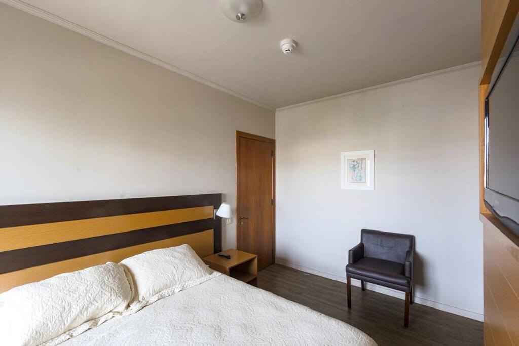 Aparthotel Flat Avenida Independencia Porto Alegre Esterno foto