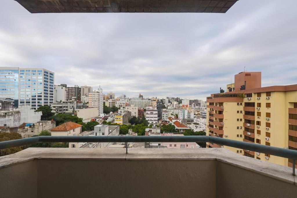 Aparthotel Flat Avenida Independencia Porto Alegre Esterno foto